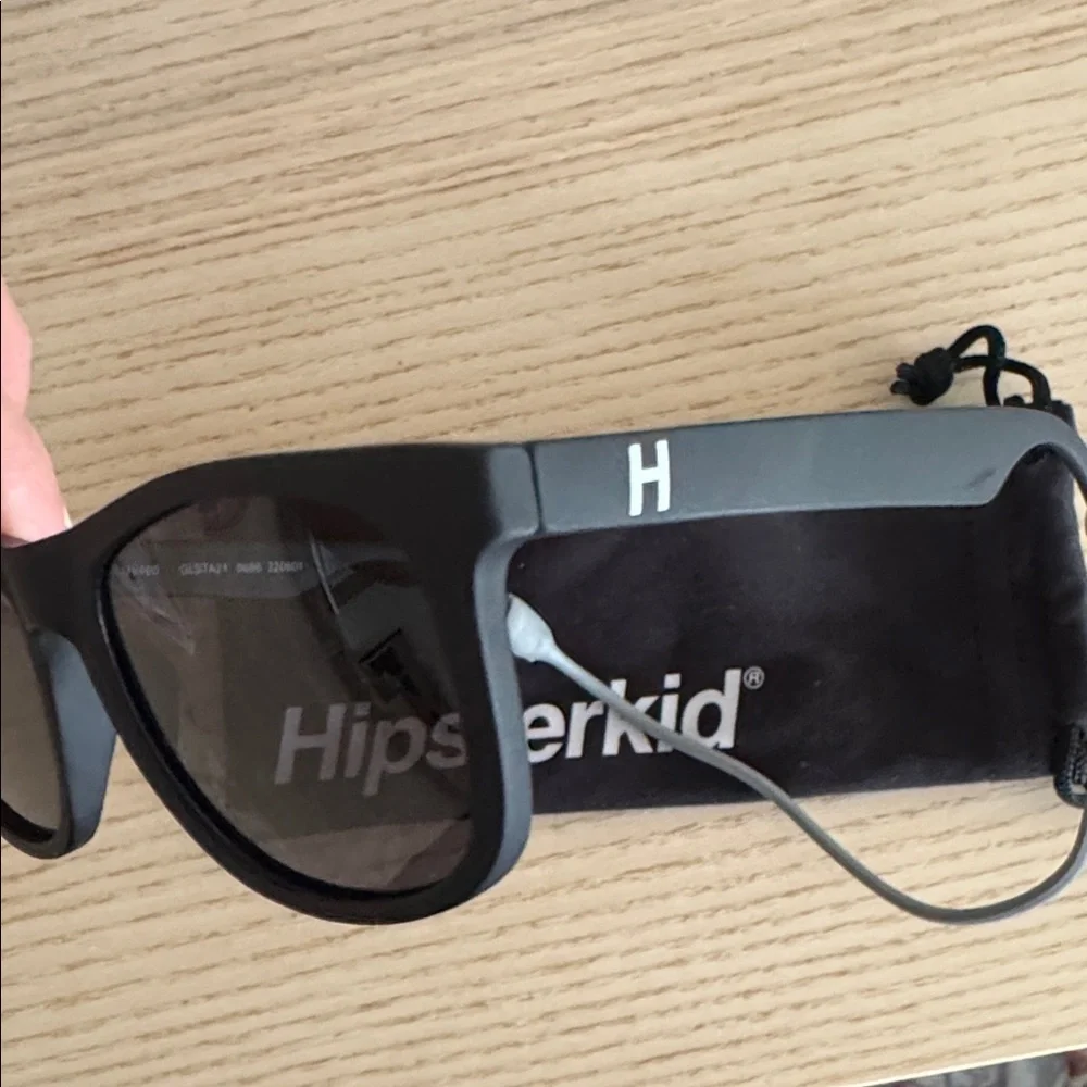 Hipsterkid Black Sunglasses